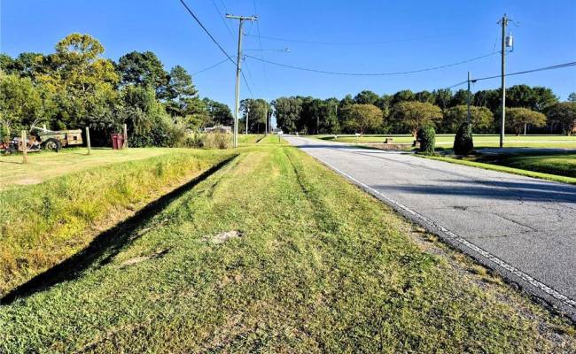 2212 Carolina Road, Chesapeake, VA 23322