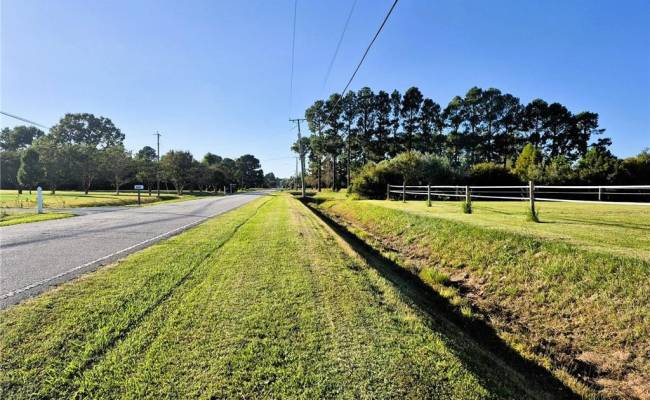 2212 Carolina Road, Chesapeake, VA 23322
