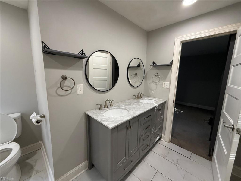 Photo 22 of 29 residential for sale in Portsmouth virginia