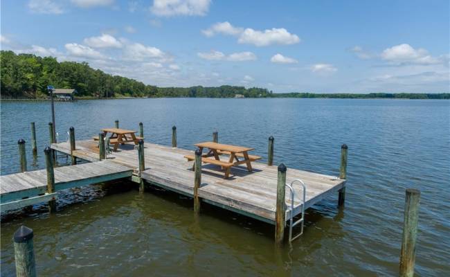 8 Riverwatch Drive, Gloucester County, VA 23061