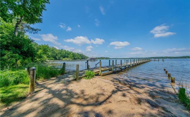 8 Riverwatch Drive, Gloucester County, VA 23061