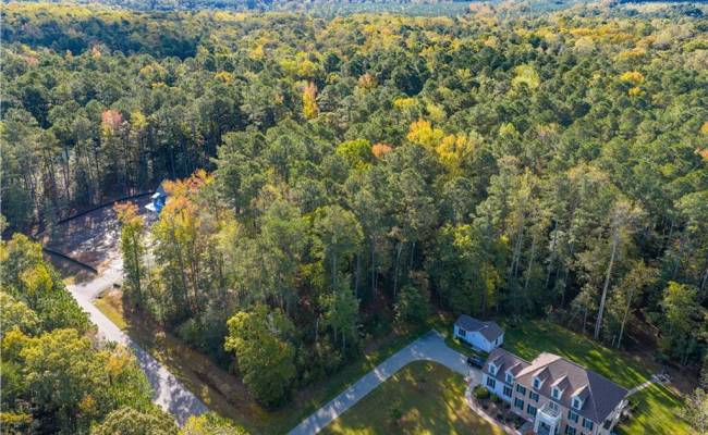 8 Riverwatch Drive, Gloucester County, VA 23061