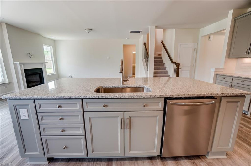 Photo 18 of 33 residential for sale in Suffolk virginia