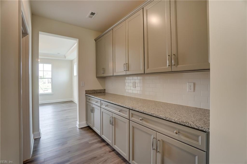 Photo 21 of 33 residential for sale in Suffolk virginia