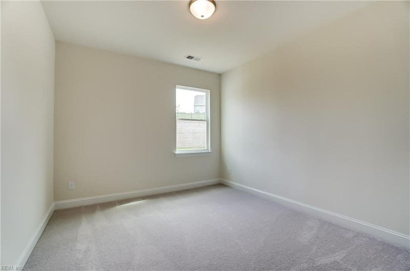 Photo 23 of 33 residential for sale in Suffolk virginia
