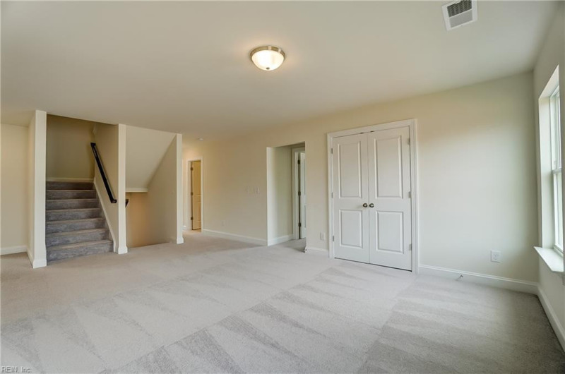 Photo 26 of 33 residential for sale in Suffolk virginia