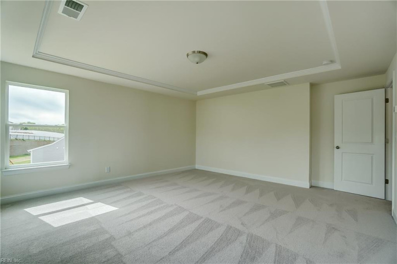 Photo 31 of 33 residential for sale in Suffolk virginia
