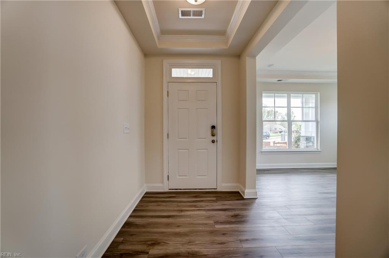 Photo 5 of 33 residential for sale in Suffolk virginia