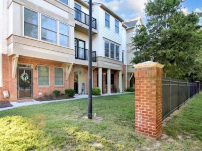 property image for 104 Zenith Loop NEWPORT NEWS VA 23601