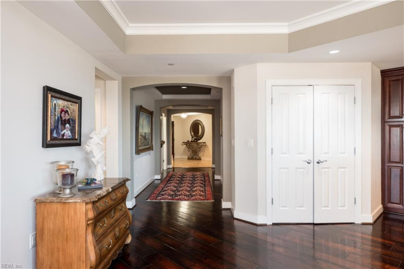 Photo 18 of 40 residential for sale in Virginia Beach virginia