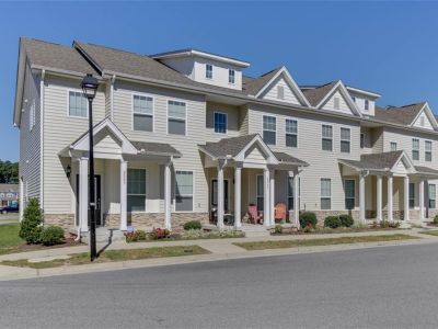 property image for 2011 Chartwell Drive NEWPORT NEWS VA 23608