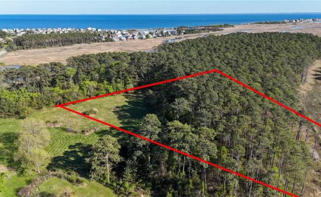 950 Beach Road, Hampton, VA 23664