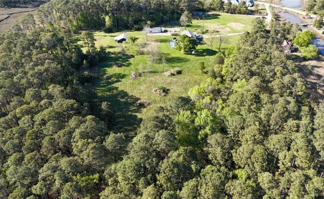 950 Beach Road, Hampton, VA 23664