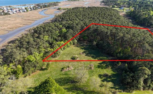 950 Beach Road, Hampton, VA 23664