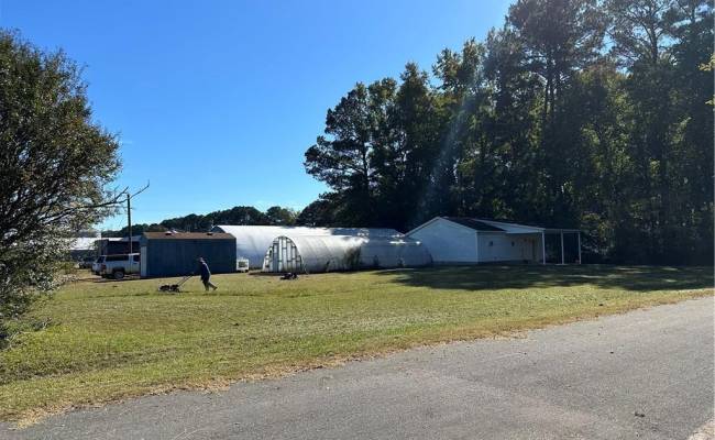 30683 Peachtree Avenue, Southampton County, VA 23878