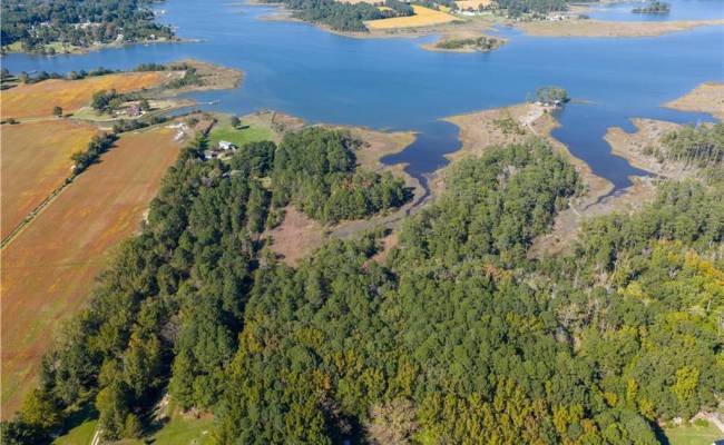 25+AC Glass Road, Gloucester County, VA 23072