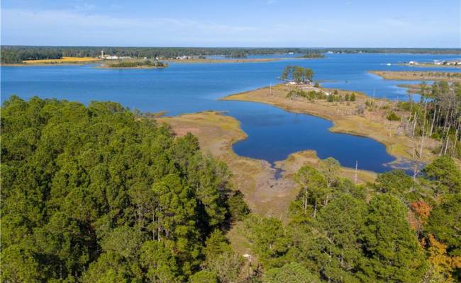 25+AC Glass Road, Gloucester County, VA 23072