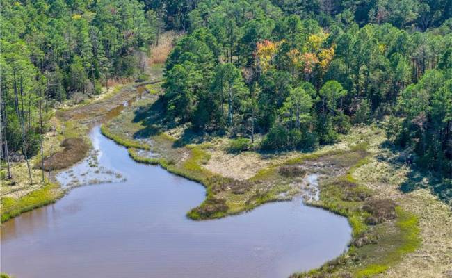 25+AC Glass Road, Gloucester County, VA 23072