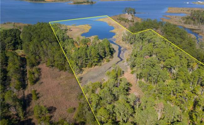 25+AC Glass Road, Gloucester County, VA 23072