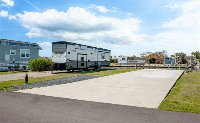 3665 Sandpiper Road, Virginia Beach, VA 23456