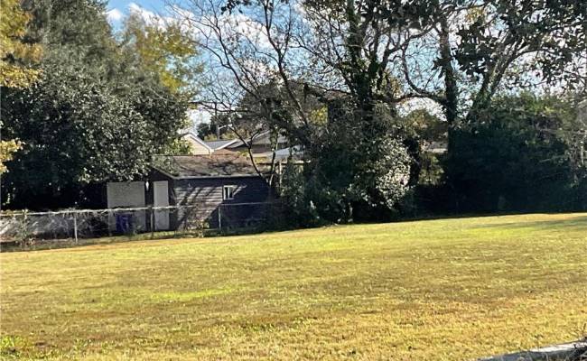 1923 Ocean View Avenue, Norfolk, VA 23503