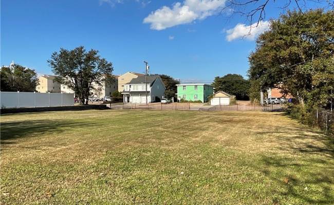 1923 Ocean View Avenue, Norfolk, VA 23503