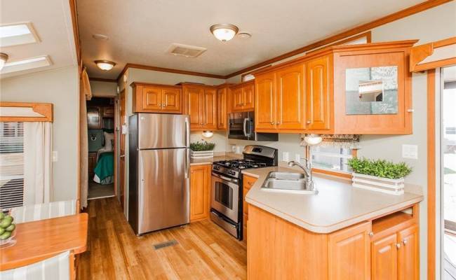 3665 Sandpiper Road, Virginia Beach, VA 23456