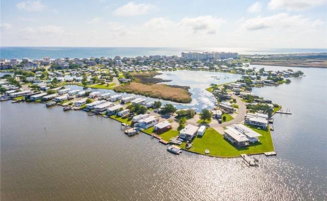 3665 Sandpiper Road, Virginia Beach, VA 23456