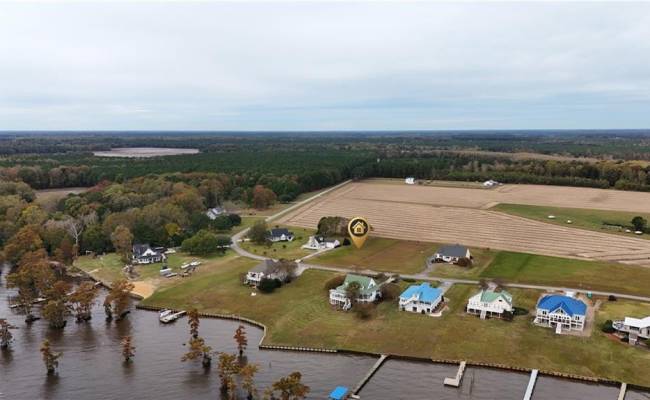 419 BATCHELOR BAY Drive, Bertie County, NC 27957