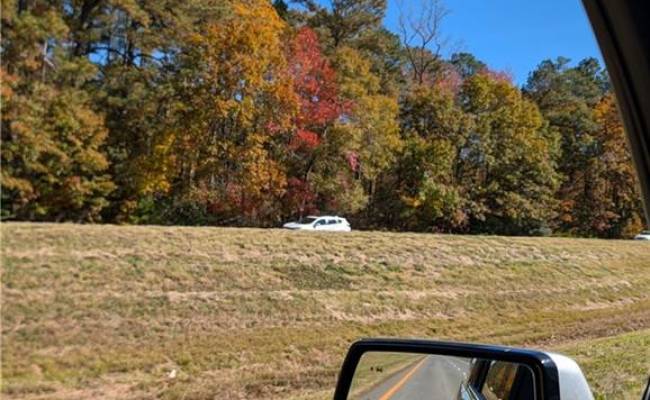 17 N George Washington Memoral Parkway, Gloucester County, VA 23061