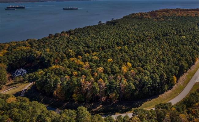 1437 Lawnes Neck Drive, Isle of Wight County, VA 23430