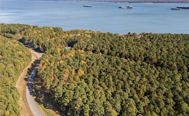 1437 Lawnes Neck Drive, Isle of Wight County, VA 23430