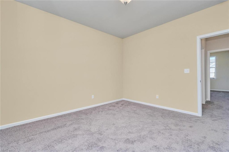 Photo 14 of 32 residential for sale in Chesapeake virginia Photo 14 of 32 residential for sale in Chesapeake virginia