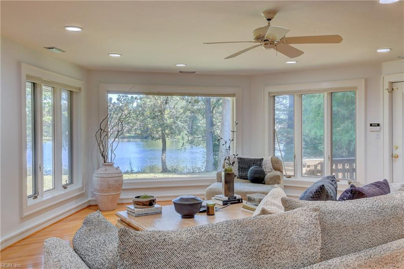 Photo 17 of 50 residential for sale in Norfolk virginia Photo 17 of 50 residential for sale in Norfolk virginia