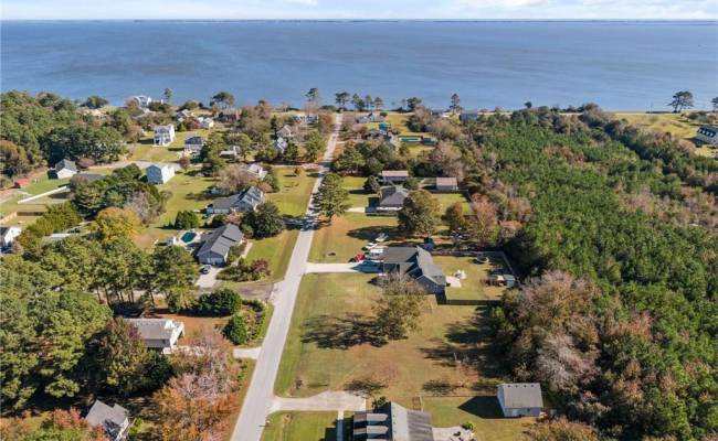 117 Lighthouse View, Currituck County, NC 27916