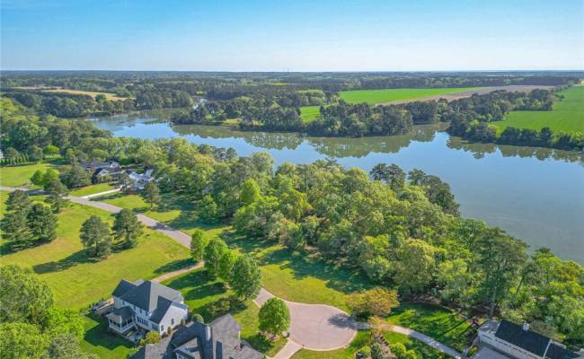 116 Creekside Lane, Northampton County, VA 23310