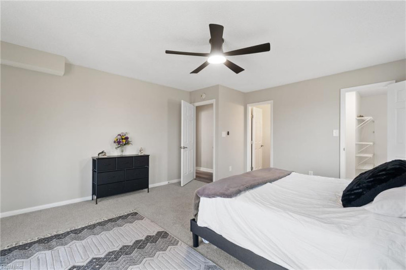 Photo 14 of 50 residential for sale in Virginia Beach virginia