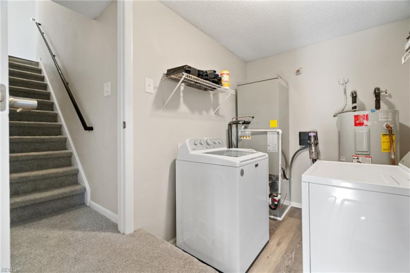 Photo 25 of 50 residential for sale in Virginia Beach virginia