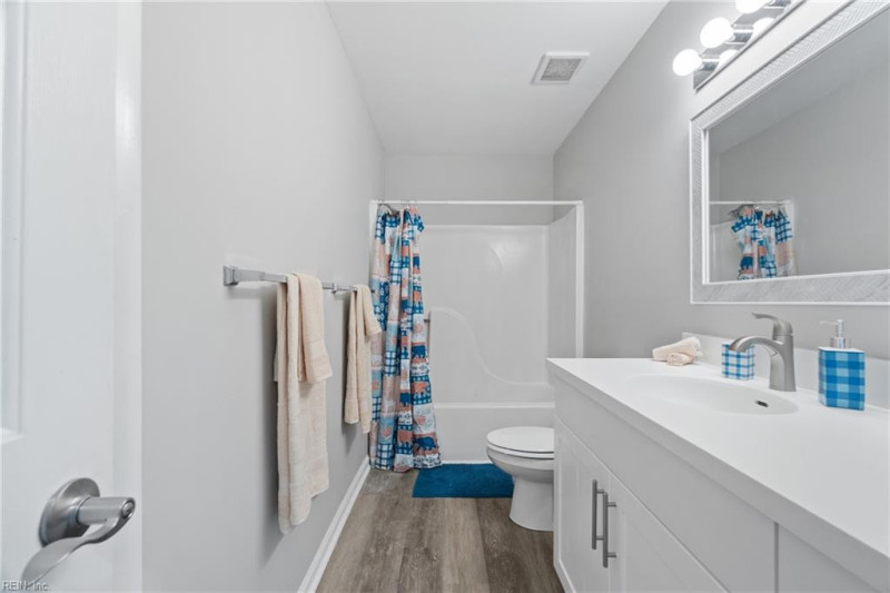 Photo 31 of 50 residential for sale in Virginia Beach virginia