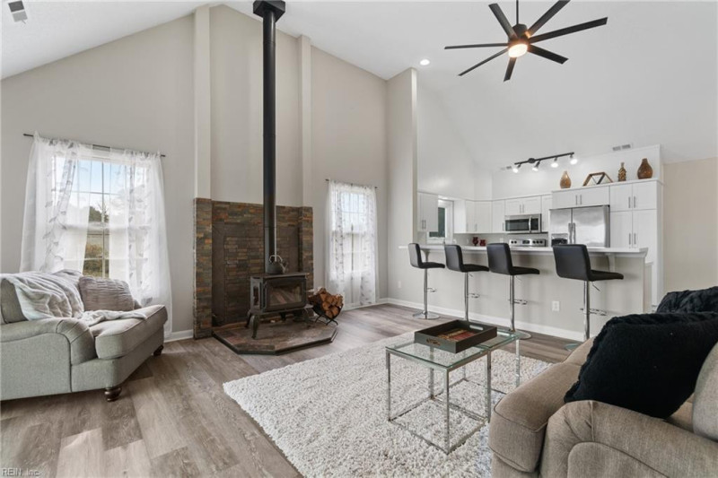 Photo 7 of 50 residential for sale in Virginia Beach virginia