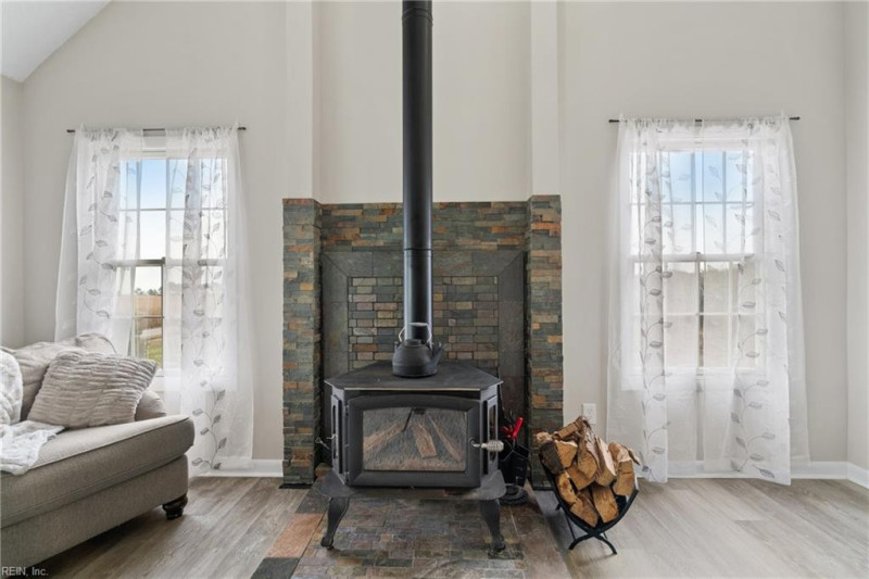 Photo 8 of 50 residential for sale in Virginia Beach virginia