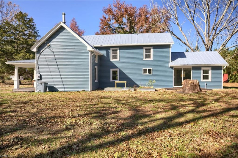 Photo 2 of 41 residential for sale in Mathews County virginia