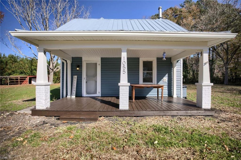 Photo 3 of 41 residential for sale in Mathews County virginia