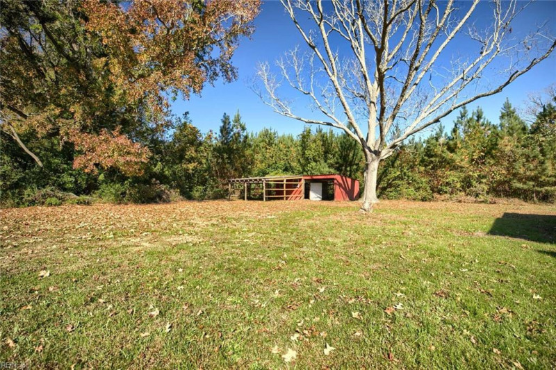 Photo 40 of 41 residential for sale in Mathews County virginia