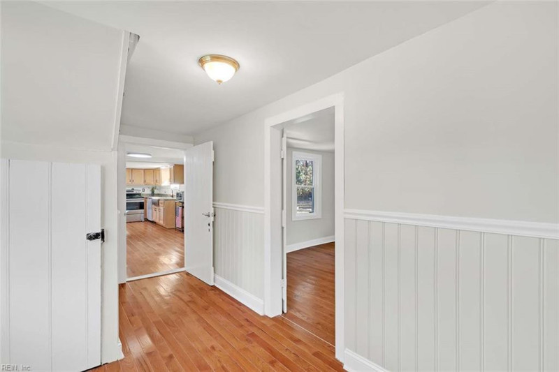 Photo 8 of 41 residential for sale in Mathews County virginia