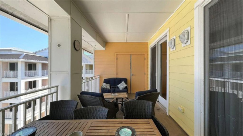Photo 19 of 38 residential for sale in Virginia Beach virginia