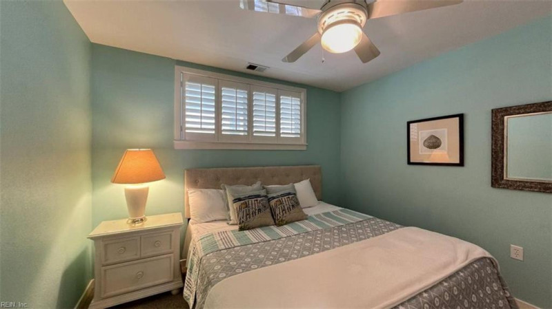 Photo 30 of 38 residential for sale in Virginia Beach virginia
