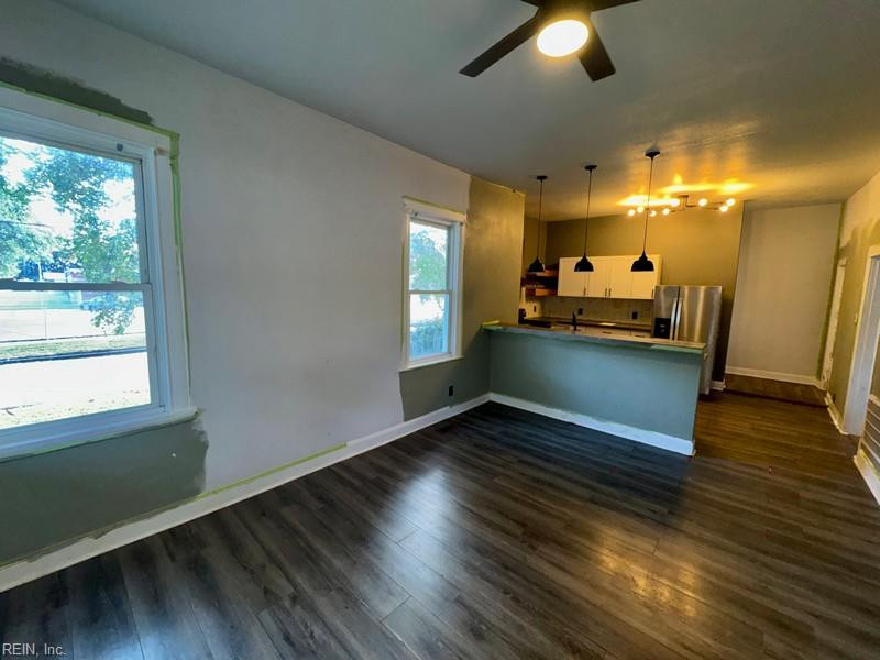 Photo 3 of 13 residential for sale in Portsmouth virginia