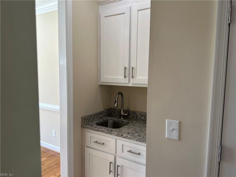 Photo 29 of 36 residential for sale in Hampton virginia