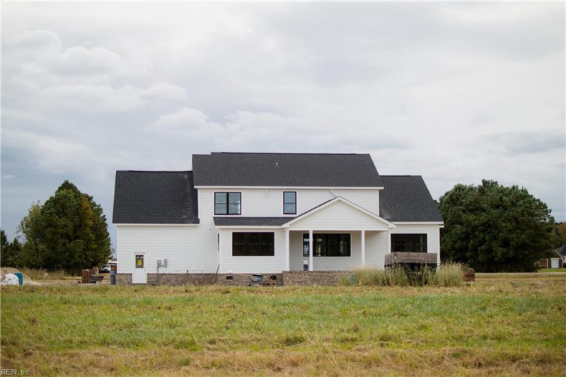 Photo 3 of 10 residential for sale in Chesapeake virginia